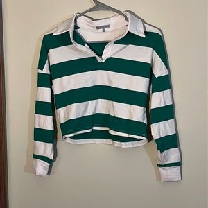 Green and white striped cropped collar top